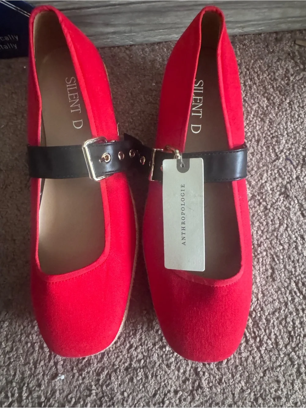 Anthropologie silent D Red Mary Jane Platform Flats with Scalloped Sole size 9